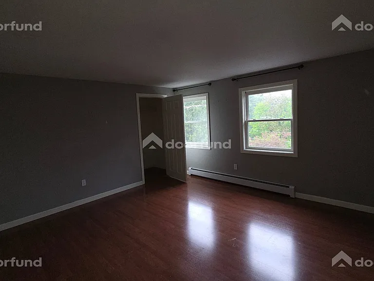 133 Green St #2 — Photo 12