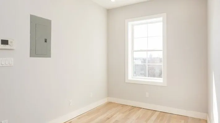 Rented by Nooklyn NYC LLC | media 25