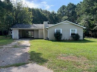 1611 Blue Spring Rd, Fayetteville, NC 28304