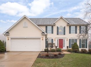 4690 Quincy Dr, Akron, OH 44321