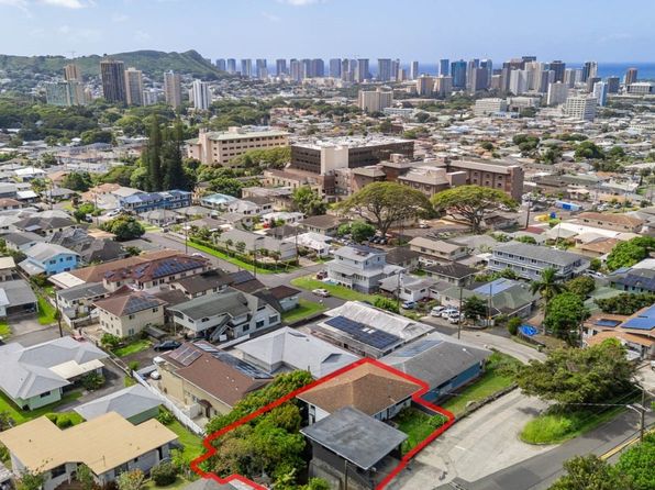 805 Alewa Dr, Honolulu, HI 96817