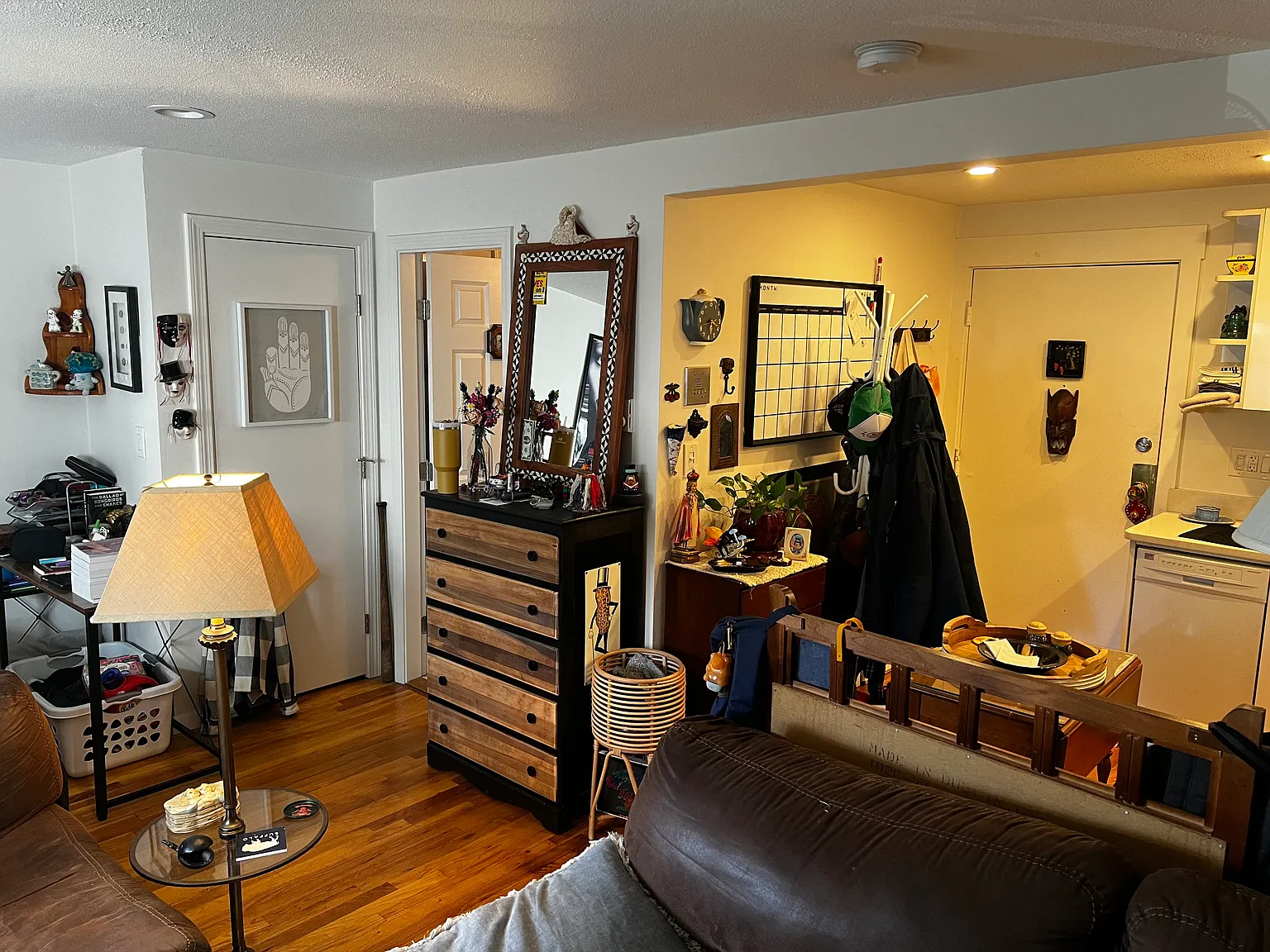 Studio, $2,125 — Photo 2