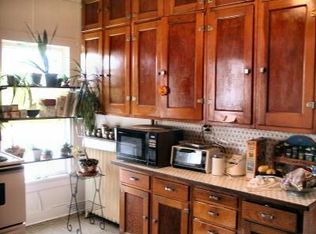 111 N Lynn St APT 1, Urbana, IL 61802