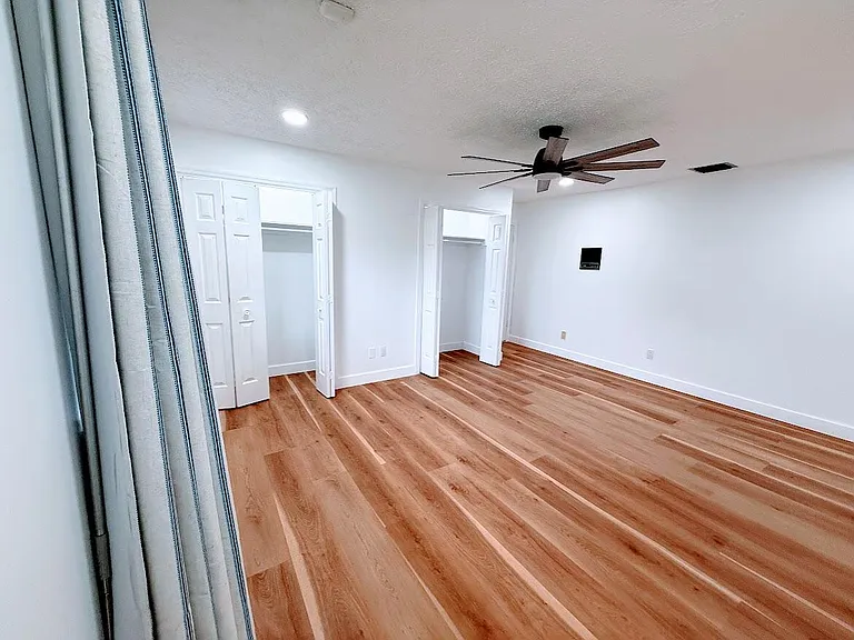 465 SE Naranja Ave — Photo 62