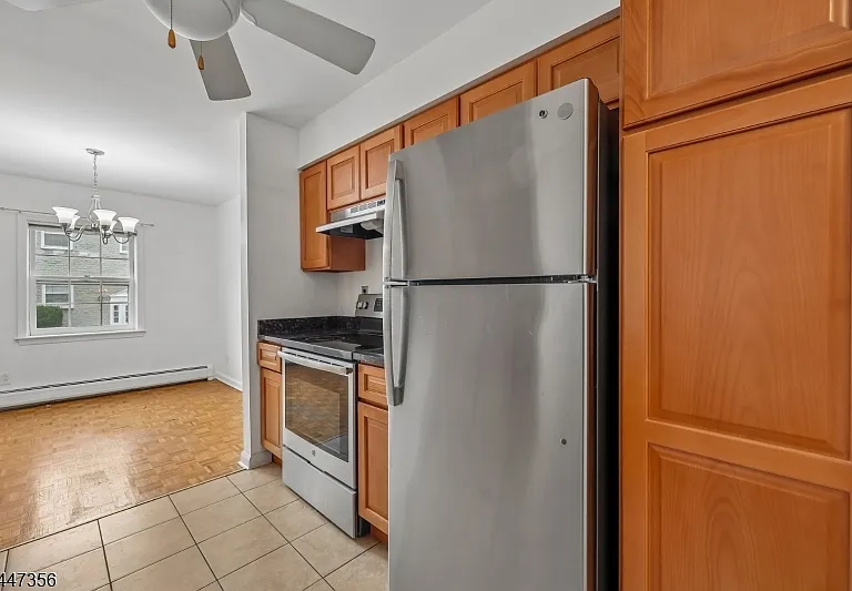 135-167 S Maple Ave #137-H — Photo 21