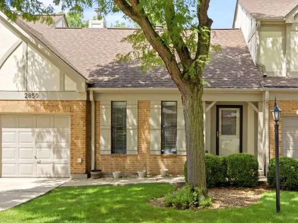 2850 Brighton Ct, Westchester, IL 60154