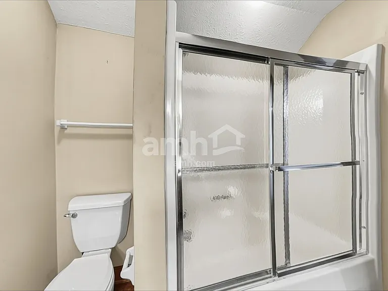 1121 New Harmony Dr — Photo 15