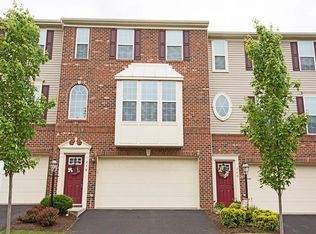 238 Broadstone Dr, Mars, PA 16046