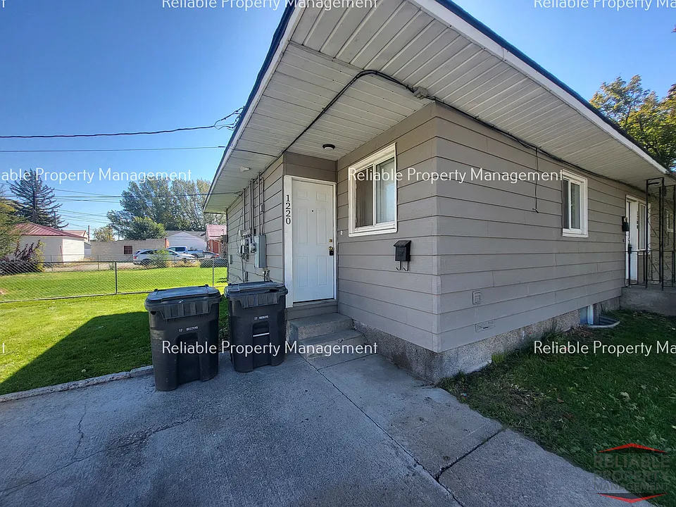 1220 Idaho Ave