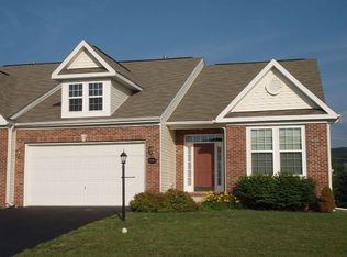 3063 Sundown Dr, Chambersburg, PA 17202