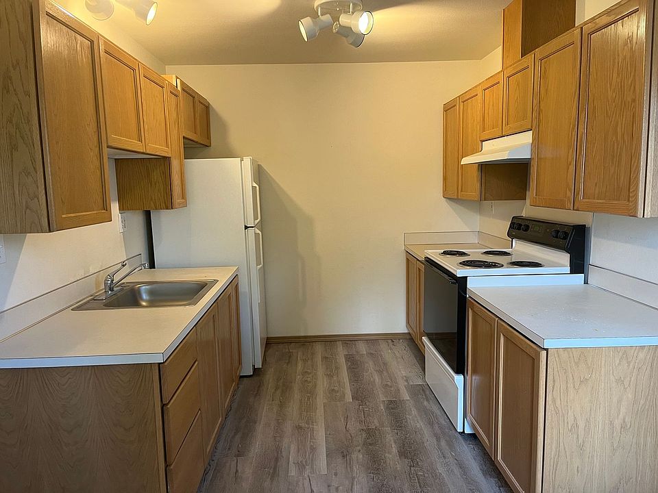1st image of 1619 127th Ave NE APT A1