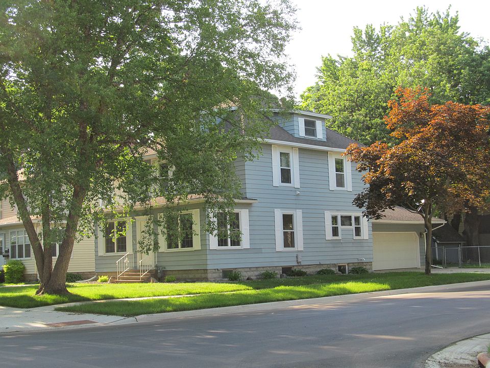 Street view from SE