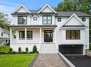 11 Mohawk Rd, Arlington, MA 02474