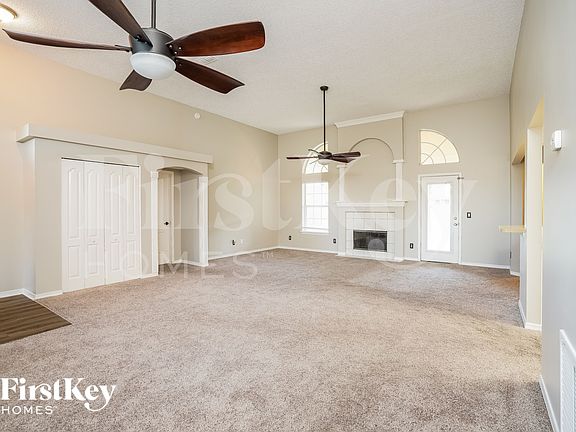 4th image of 3334 Riverbank Dr