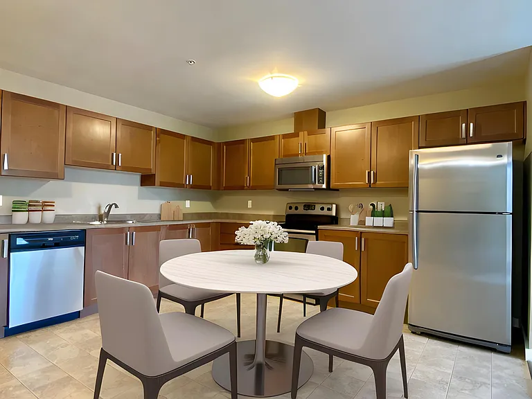 701 Merecroft Rd — Photo 5