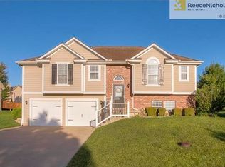 2000 SW Post Oak Rd, Lees Summit, MO 64082