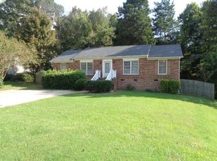 6717 W Friendly Ave, Greensboro, NC 27410