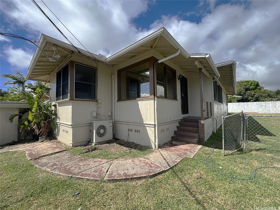 1st image of 2322 Maile Way