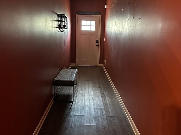 4th image of 1050 McConaughy Ct