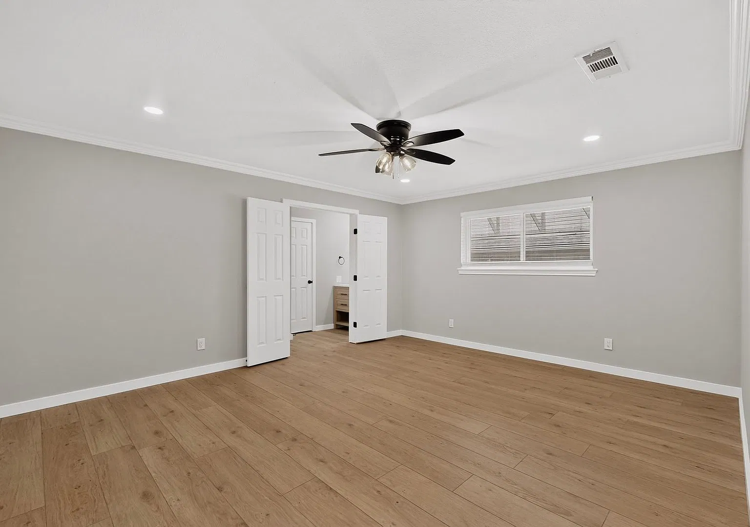 Spacious Renovation In Plano Ready To Be Called Home — Photo 4