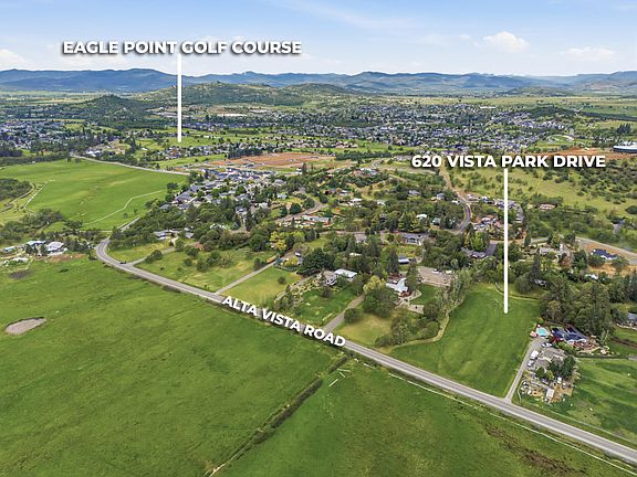 4th image of 620 Vista Park Dr