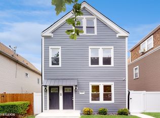 5006 W Gunnison St #2, Chicago, IL 60630