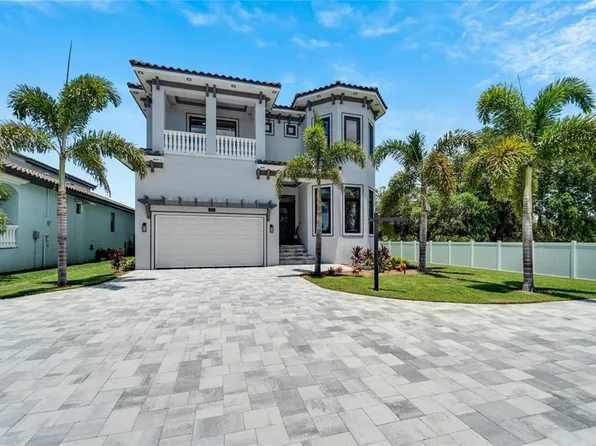 519 Treviso Dr, Apollo Beach, FL 33572