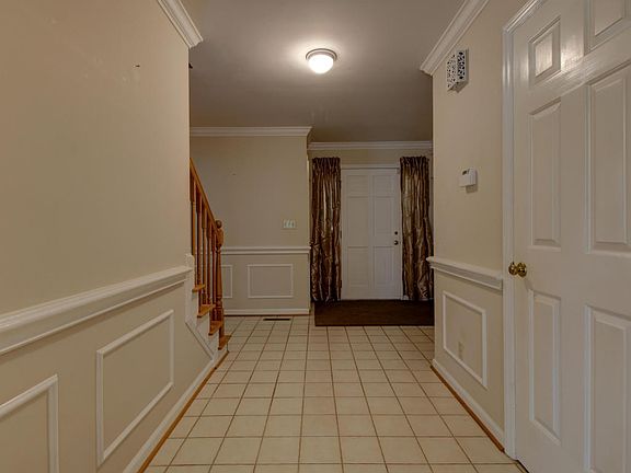 4th image of 5338 Black Bear Ln