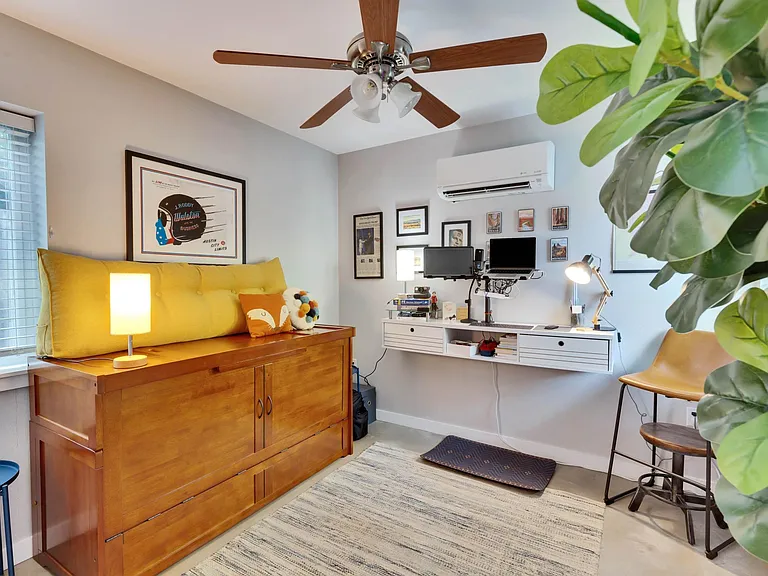3208 Merrie Lynn Ave #B — Photo 10