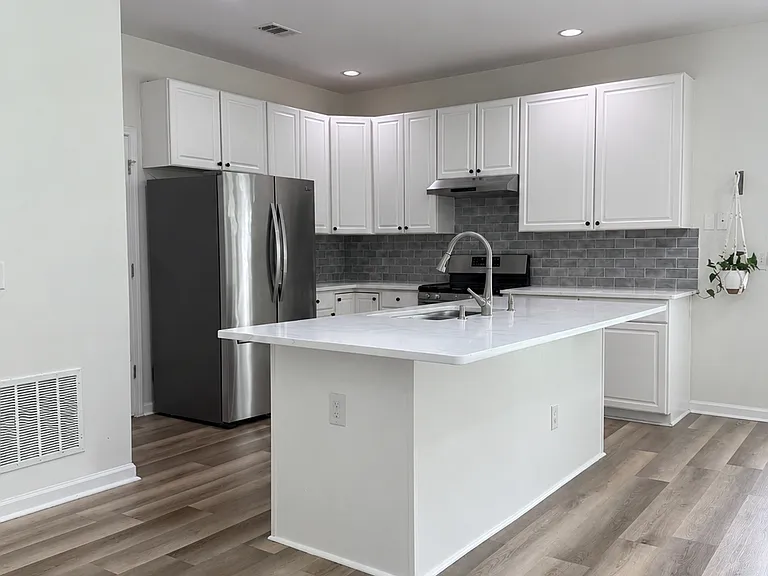 3575 Evonvale Overlook — Photo 4
