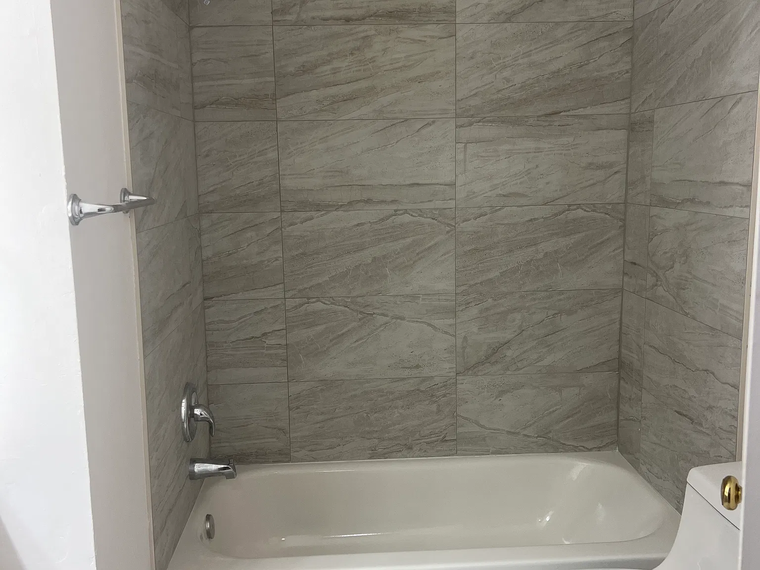 6119 Hil Mar Dr — Photo 4