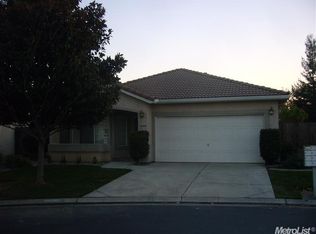 2222 Spring Blossom Ln, Turlock, CA 95382