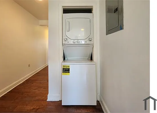 5501 Foote St NE — Photo 10
