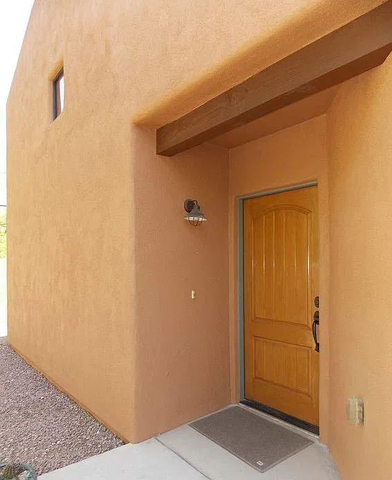 3135 N Olsen Ave — Photo 3