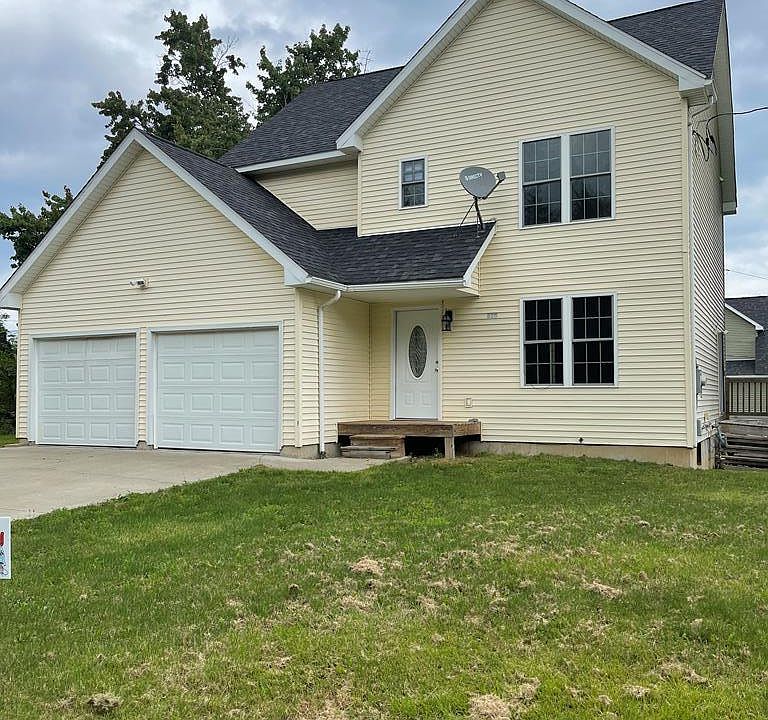 1st image of 44 Fairview Ter
