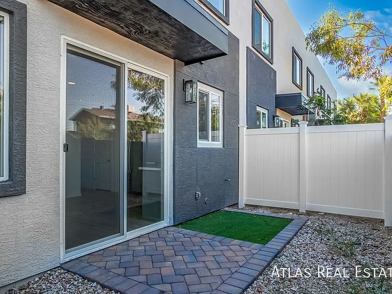 3010 E Yale St #1 — Photo 26