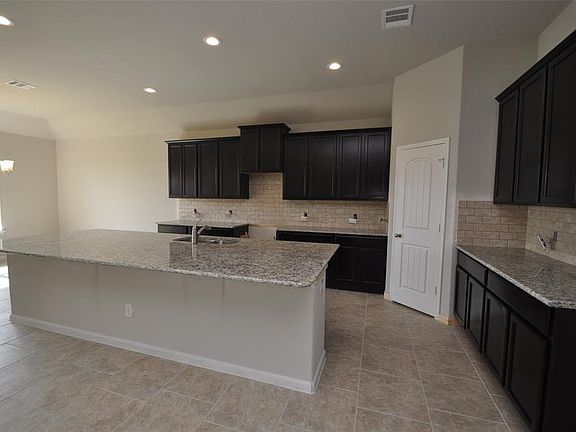 5th image of 1631 Laslina Ln