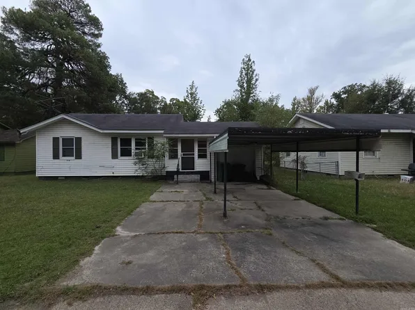 2002 W 29th Ave, Pine Bluff, AR 71603