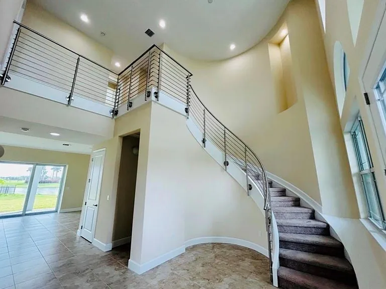 5199 Liberty Ln — Photo 3