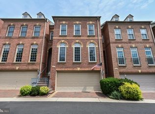 707 Arch Hall Ln, Alexandria, VA 22314