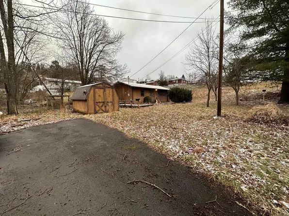 108 Burton St, Beckley, WV 25801