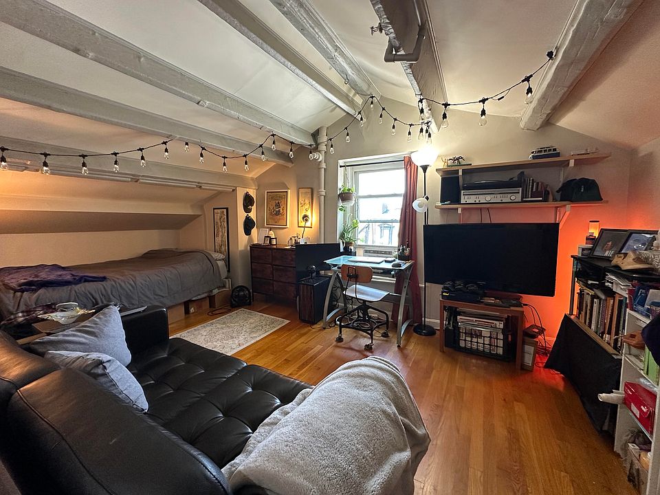 1st image of 61 Hancock St #8