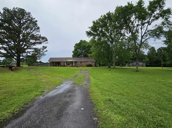 7466 County Highway 48, Russellville, AL 35654