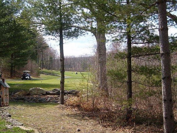 4th image of 260 Turnberry Vlg
