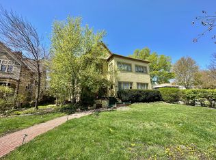 429 Forest Ave #2N, Oak Park, IL 60302