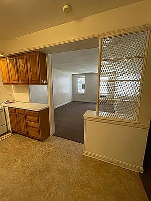 3rd image of 6574 Saunders St #3H