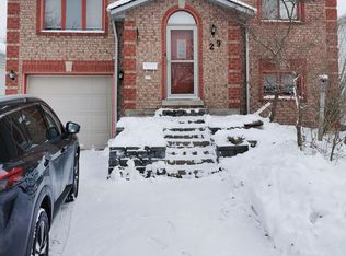 29 Finlay Rd, Barrie, ON L4N7T8