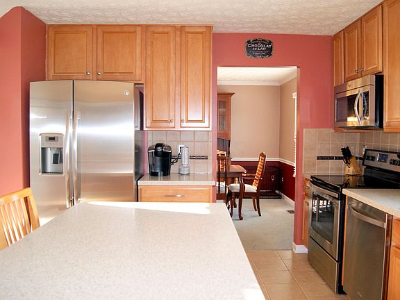 5th image of 7695 N Windsor Dr