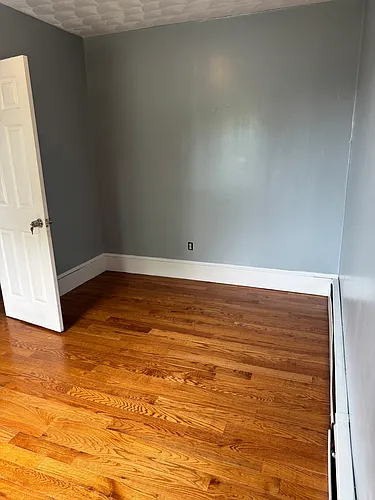394 Blackstone St #2 Photo 1