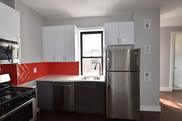 Rented by Zuz Realty | media 15